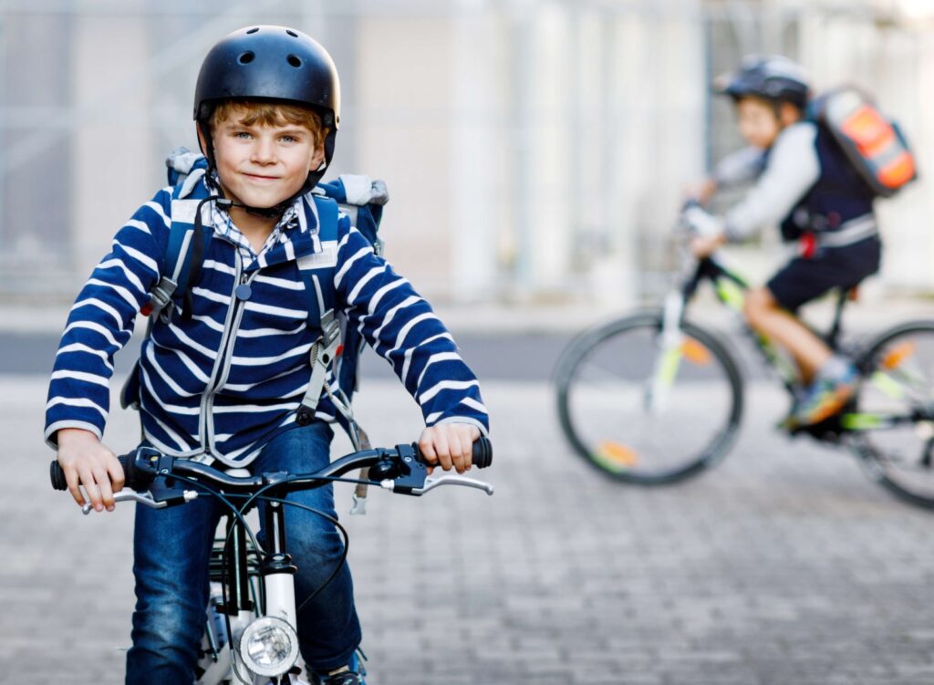 Sicher mit dem Fahrrad unterwegs, Foto von Adobe Stock Irina Schmidt